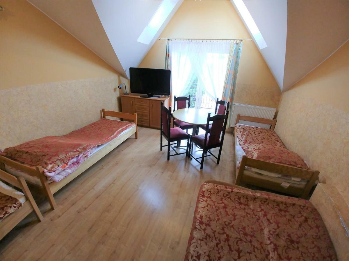 Bed and Breakfast U Zosi à Pyzowka Extérieur photo