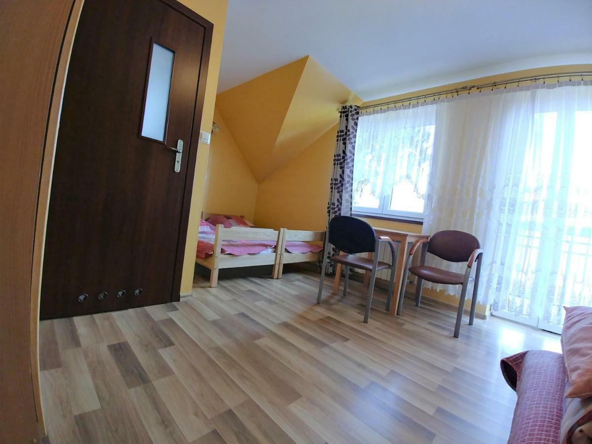 Bed and Breakfast U Zosi à Pyzowka Extérieur photo