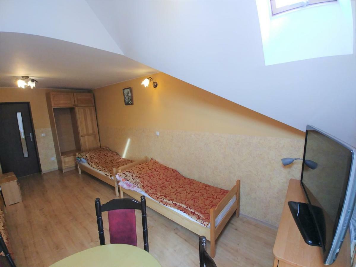 Bed and Breakfast U Zosi à Pyzowka Extérieur photo