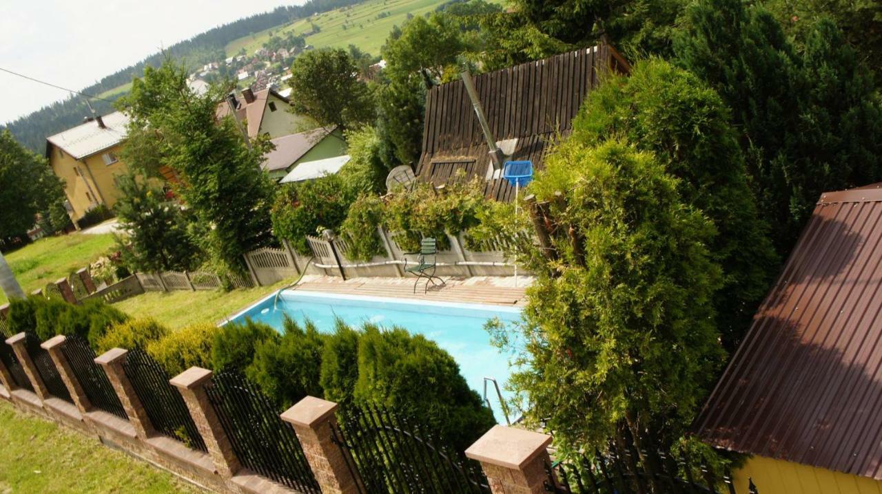 Bed and Breakfast U Zosi à Pyzowka Extérieur photo